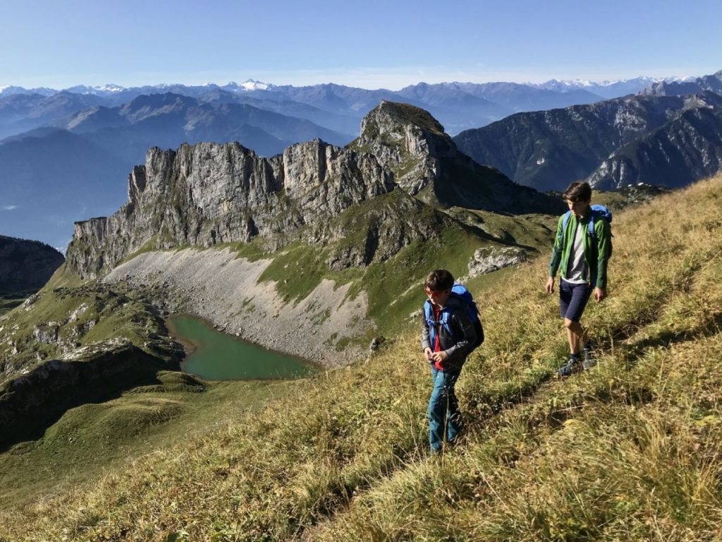 Auf dem Weg zum Gipfel der Rofanspitze - unten im Bild: Der Grubersee