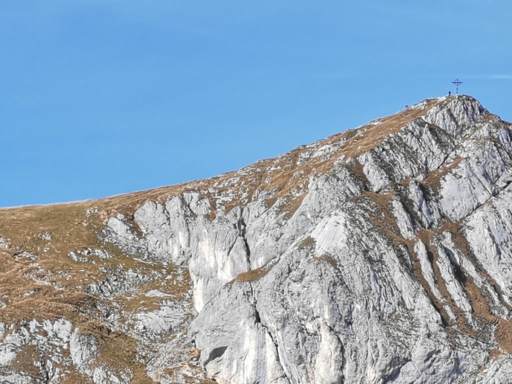 Der Hochiss - rechts im Bild das Gipfelkreuz